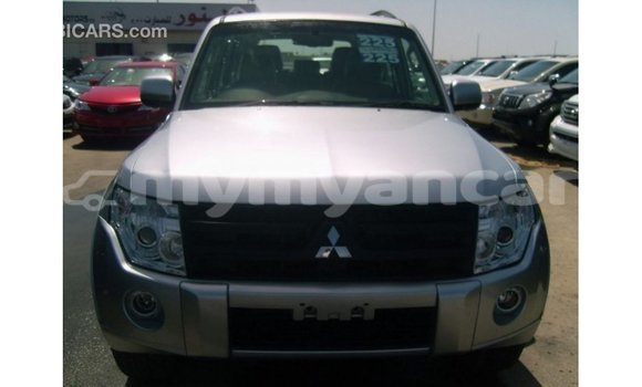 Buy Import Mitsubishi Pajero Other Car in Import - Dubai in Ayeyarwady Buy Import Mitsubishi Pajero Other Car in Import - Dubai in Ayeyarwady