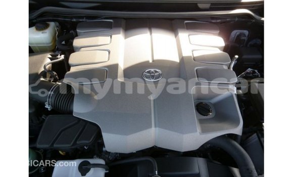 Buy Import Toyota Land Cruiser Black Car in Import - Dubai in Ayeyarwady Buy Import Toyota Land Cruiser Black Car in Import - Dubai in Ayeyarwady
