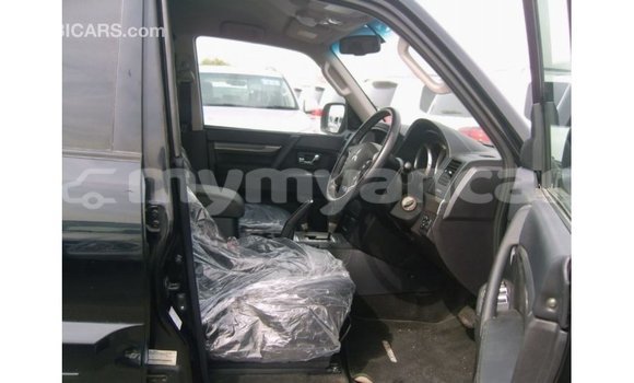 Acheter Import Voiture Mitsubishi Pajero Noir à Import - Dubai, #<Region:0x000000000c5121b8> Acheter Import Voiture Mitsubishi Pajero Noir à Import - Dubai, #<Region:0x000000000c5121b8>