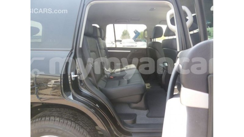 Big with watermark toyota land cruiser ayeyarwady import dubai 2517