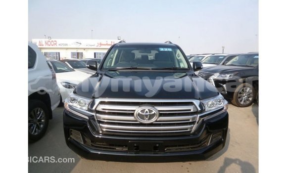 သွင်းကုန် Toyota Land Cruiser Black ကား Import - Dubai Ayeyarwady သွင်းကုန် Toyota Land Cruiser Black ကား Import - Dubai Ayeyarwady