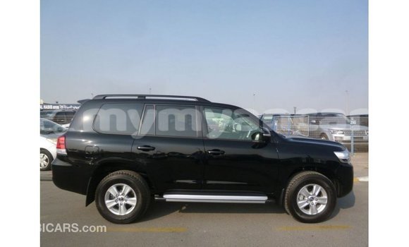သွင်းကုန် Toyota Land Cruiser Black ကား Import - Dubai Ayeyarwady သွင်းကုန် Toyota Land Cruiser Black ကား Import - Dubai Ayeyarwady