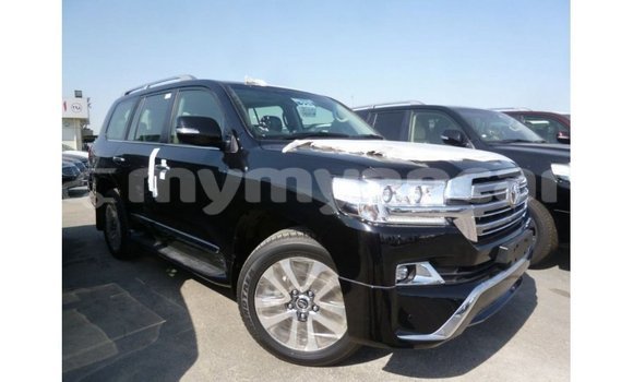 သွင်းကုန် Toyota Land Cruiser Black ကား Import - Dubai Ayeyarwady သွင်းကုန် Toyota Land Cruiser Black ကား Import - Dubai Ayeyarwady