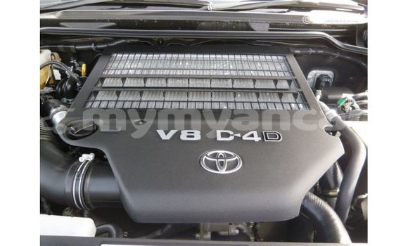 သွင်းကုန် Toyota Land Cruiser Other ကား Import - Dubai Ayeyarwady သွင်းကုန် Toyota Land Cruiser Other ကား Import - Dubai Ayeyarwady
