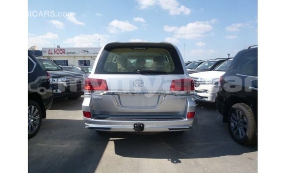 Buy Import Toyota Land Cruiser Other Car in Import - Dubai in Ayeyarwady Buy Import Toyota Land Cruiser Other Car in Import - Dubai in Ayeyarwady