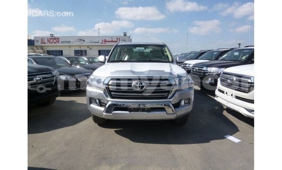 Buy Import Toyota Land Cruiser Other Car in Import - Dubai in Ayeyarwady Buy Import Toyota Land Cruiser Other Car in Import - Dubai in Ayeyarwady