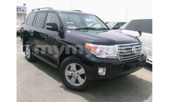 သွင်းကုန် Toyota Land Cruiser Black ကား Import - Dubai Ayeyarwady သွင်းကုန် Toyota Land Cruiser Black ကား Import - Dubai Ayeyarwady