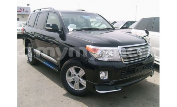 Buy Import Toyota Land Cruiser Black Car in Import - Dubai in Ayeyarwady Buy Import Toyota Land Cruiser Black Car in Import - Dubai in Ayeyarwady