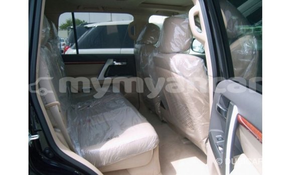 Buy Import Toyota Land Cruiser Black Car in Import - Dubai in Ayeyarwady Buy Import Toyota Land Cruiser Black Car in Import - Dubai in Ayeyarwady