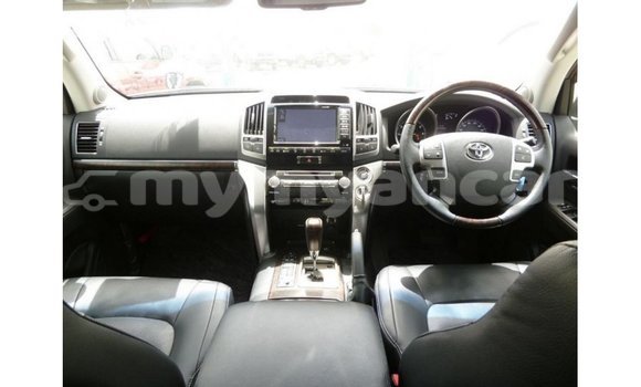 Acheter Import Voiture Toyota Land Cruiser Noir à Import - Dubai, #<Region:0x000000000c5121b8> Acheter Import Voiture Toyota Land Cruiser Noir à Import - Dubai, #<Region:0x000000000c5121b8>