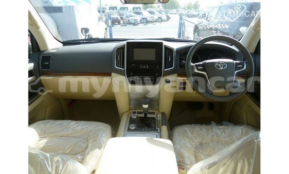 Buy Import Toyota Land Cruiser Black Car in Import - Dubai in Ayeyarwady Buy Import Toyota Land Cruiser Black Car in Import - Dubai in Ayeyarwady