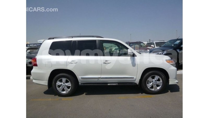Big with watermark toyota land cruiser ayeyarwady import dubai 2552