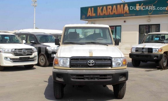 Acheter Import Voiture Toyota Land Cruiser Beige à Import - Dubai, #<Region:0x000000000c5121b8> Acheter Import Voiture Toyota Land Cruiser Beige à Import - Dubai, #<Region:0x000000000c5121b8>