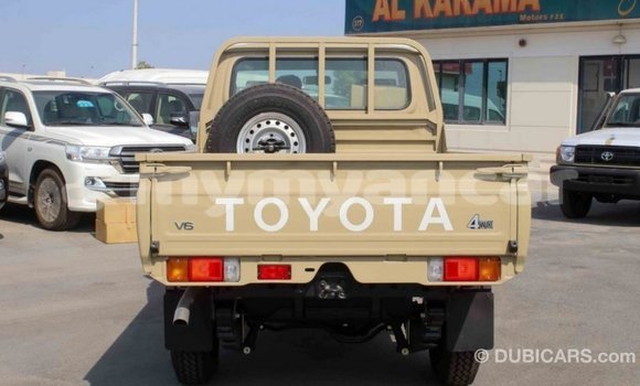 Acheter Import Voiture Toyota Land Cruiser Beige à Import - Dubai, #<Region:0x000000000c5121b8> Acheter Import Voiture Toyota Land Cruiser Beige à Import - Dubai, #<Region:0x000000000c5121b8>