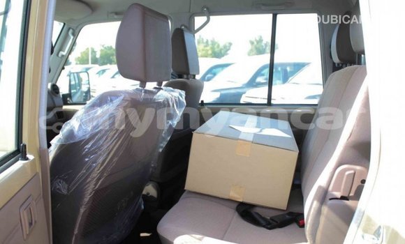 Buy Import Toyota Land Cruiser Beige Car in Import - Dubai in Ayeyarwady Buy Import Toyota Land Cruiser Beige Car in Import - Dubai in Ayeyarwady