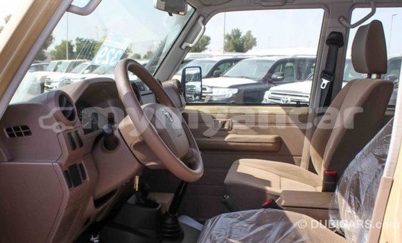 Buy Import Toyota Land Cruiser Beige Car in Import - Dubai in Ayeyarwady Buy Import Toyota Land Cruiser Beige Car in Import - Dubai in Ayeyarwady