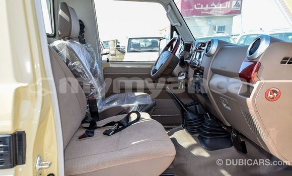 Buy Import Toyota Land Cruiser Beige Car in Import - Dubai in Ayeyarwady Buy Import Toyota Land Cruiser Beige Car in Import - Dubai in Ayeyarwady