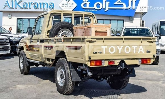 Buy Import Toyota Land Cruiser Beige Car in Import - Dubai in Ayeyarwady Buy Import Toyota Land Cruiser Beige Car in Import - Dubai in Ayeyarwady