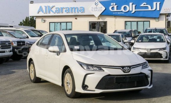 Buy Import Toyota Corolla White Car in Import - Dubai in Ayeyarwady Buy Import Toyota Corolla White Car in Import - Dubai in Ayeyarwady