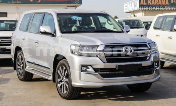 Buy Import Toyota Land Cruiser Other Car in Import - Dubai in Ayeyarwady Buy Import Toyota Land Cruiser Other Car in Import - Dubai in Ayeyarwady