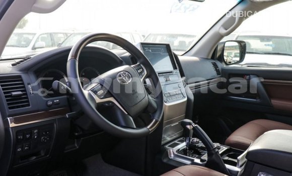 Buy Import Toyota Land Cruiser Other Car in Import - Dubai in Ayeyarwady Buy Import Toyota Land Cruiser Other Car in Import - Dubai in Ayeyarwady