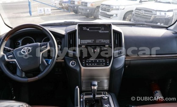 Buy Import Toyota Land Cruiser Other Car in Import - Dubai in Ayeyarwady Buy Import Toyota Land Cruiser Other Car in Import - Dubai in Ayeyarwady