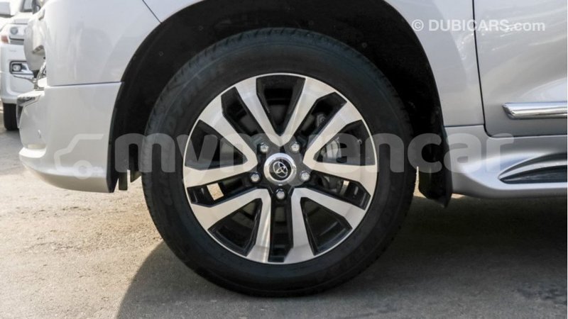 Big with watermark toyota land cruiser ayeyarwady import dubai 2571