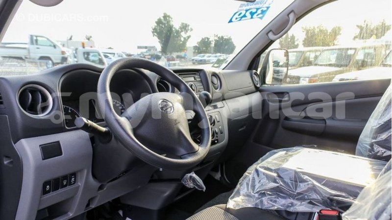 Big with watermark nissan urvan ayeyarwady import dubai 2572