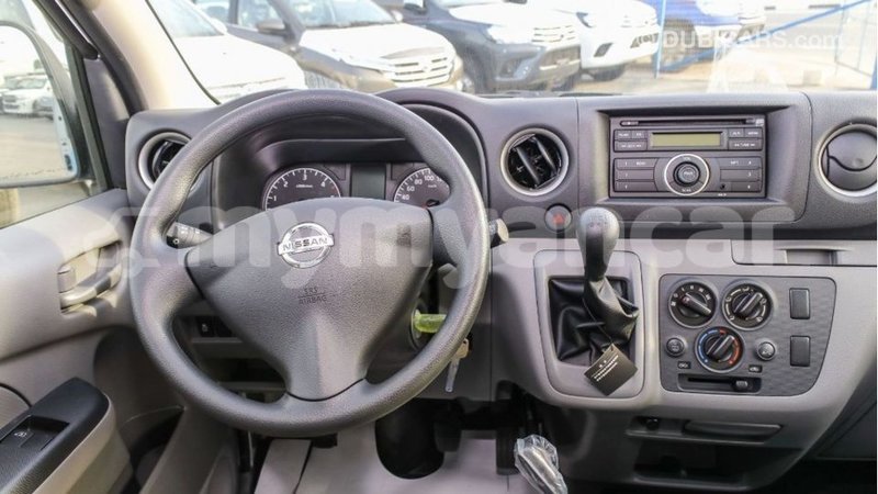 Big with watermark nissan urvan ayeyarwady import dubai 2572