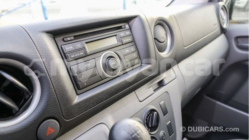 Big with watermark nissan urvan ayeyarwady import dubai 2572