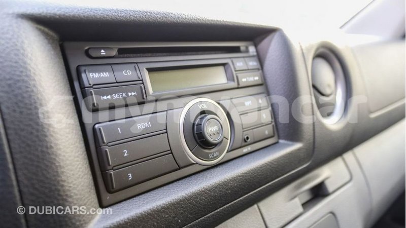 Big with watermark nissan urvan ayeyarwady import dubai 2572