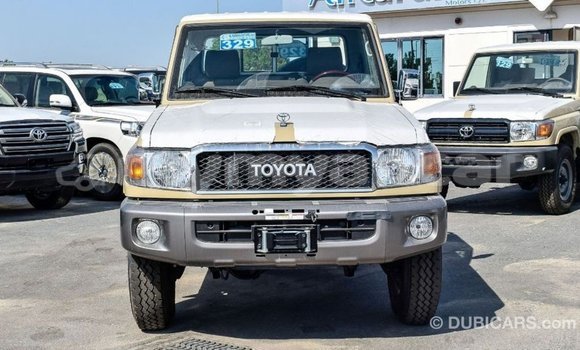 Acheter Import Voiture Toyota Land Cruiser Beige à Import - Dubai, #<Region:0x000000000c5121b8> Acheter Import Voiture Toyota Land Cruiser Beige à Import - Dubai, #<Region:0x000000000c5121b8>