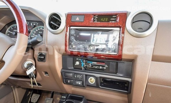 Acheter Import Voiture Toyota Land Cruiser Beige à Import - Dubai, #<Region:0x000000000c5121b8> Acheter Import Voiture Toyota Land Cruiser Beige à Import - Dubai, #<Region:0x000000000c5121b8>