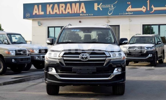 Buy Import Toyota Land Cruiser Black Car in Import - Dubai in Ayeyarwady Buy Import Toyota Land Cruiser Black Car in Import - Dubai in Ayeyarwady