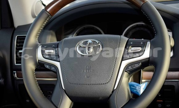 Buy Import Toyota Land Cruiser Black Car in Import - Dubai in Ayeyarwady Buy Import Toyota Land Cruiser Black Car in Import - Dubai in Ayeyarwady