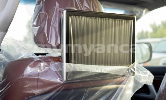 Buy Import Toyota Land Cruiser Black Car in Import - Dubai in Ayeyarwady Buy Import Toyota Land Cruiser Black Car in Import - Dubai in Ayeyarwady