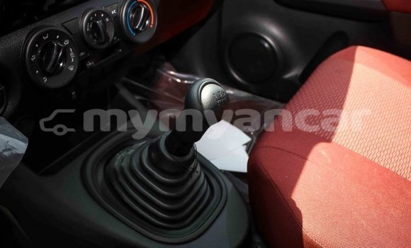 Buy Import Toyota Hilux Other Car in Import - Dubai in Ayeyarwady Buy Import Toyota Hilux Other Car in Import - Dubai in Ayeyarwady