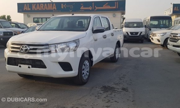 Buy Import Toyota Hilux White Car in Import - Dubai in Ayeyarwady Buy Import Toyota Hilux White Car in Import - Dubai in Ayeyarwady