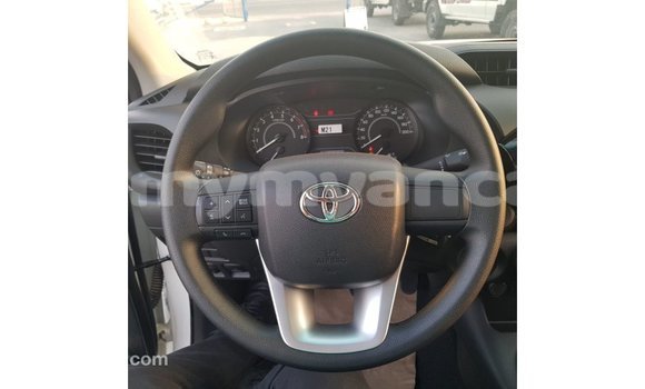Buy Import Toyota Hilux White Car in Import - Dubai in Ayeyarwady Buy Import Toyota Hilux White Car in Import - Dubai in Ayeyarwady