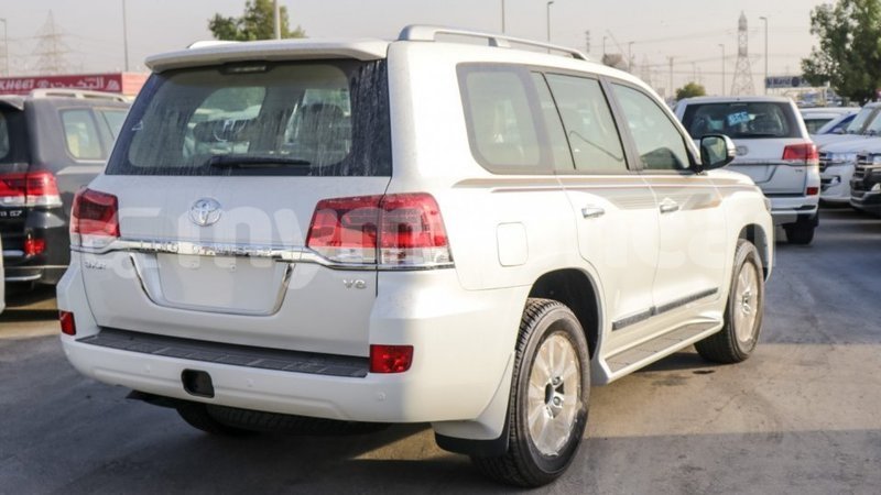 Big with watermark toyota land cruiser ayeyarwady import dubai 2591
