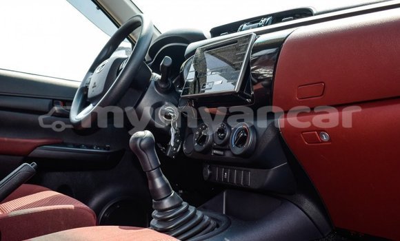 Buy Import Toyota Hilux White Car in Import - Dubai in Ayeyarwady Buy Import Toyota Hilux White Car in Import - Dubai in Ayeyarwady