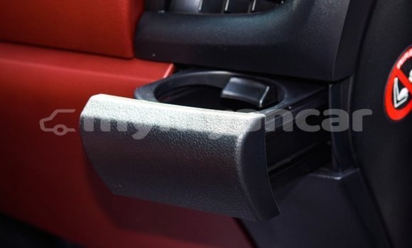 Buy Import Toyota Hilux White Car in Import - Dubai in Ayeyarwady Buy Import Toyota Hilux White Car in Import - Dubai in Ayeyarwady