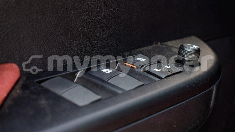 Big with watermark toyota hilux ayeyarwady import dubai 2592