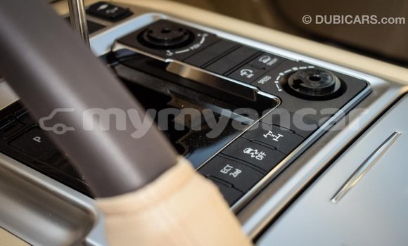 Buy Import Toyota Land Cruiser White Car in Import - Dubai in Ayeyarwady Buy Import Toyota Land Cruiser White Car in Import - Dubai in Ayeyarwady