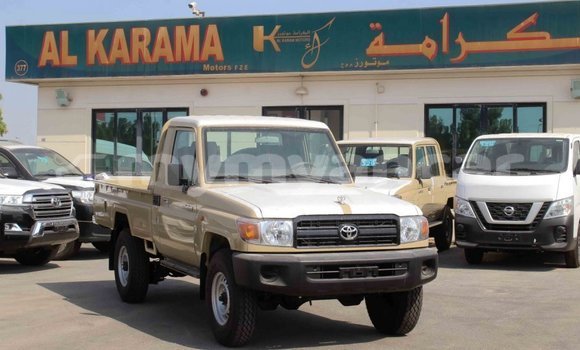 Buy Import Toyota Land Cruiser Beige Car in Import - Dubai in Ayeyarwady Buy Import Toyota Land Cruiser Beige Car in Import - Dubai in Ayeyarwady