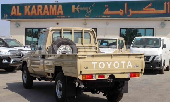 Buy Import Toyota Land Cruiser Beige Car in Import - Dubai in Ayeyarwady Buy Import Toyota Land Cruiser Beige Car in Import - Dubai in Ayeyarwady