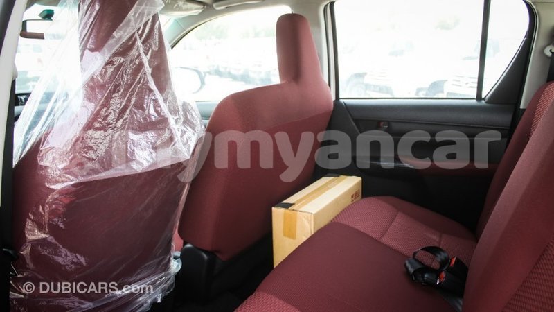 Big with watermark toyota hilux ayeyarwady import dubai 2598