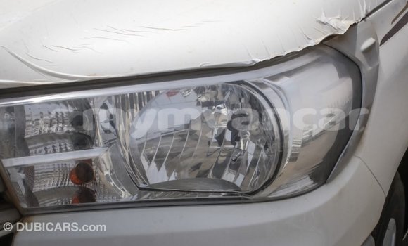 Acheter Import Voiture Toyota Hilux Blanc à Import - Dubai, #<Region:0x000000000c5121b8> Acheter Import Voiture Toyota Hilux Blanc à Import - Dubai, #<Region:0x000000000c5121b8>