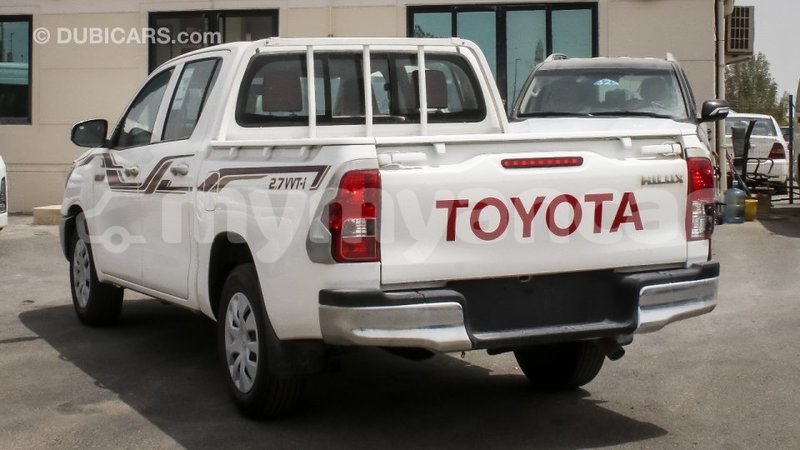 Big with watermark toyota hilux ayeyarwady import dubai 2598
