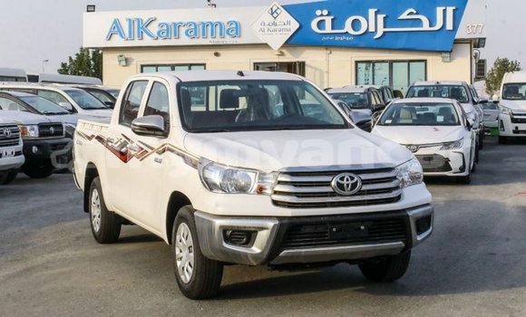 Buy Import Toyota Hilux White Car in Import - Dubai in Ayeyarwady Buy Import Toyota Hilux White Car in Import - Dubai in Ayeyarwady
